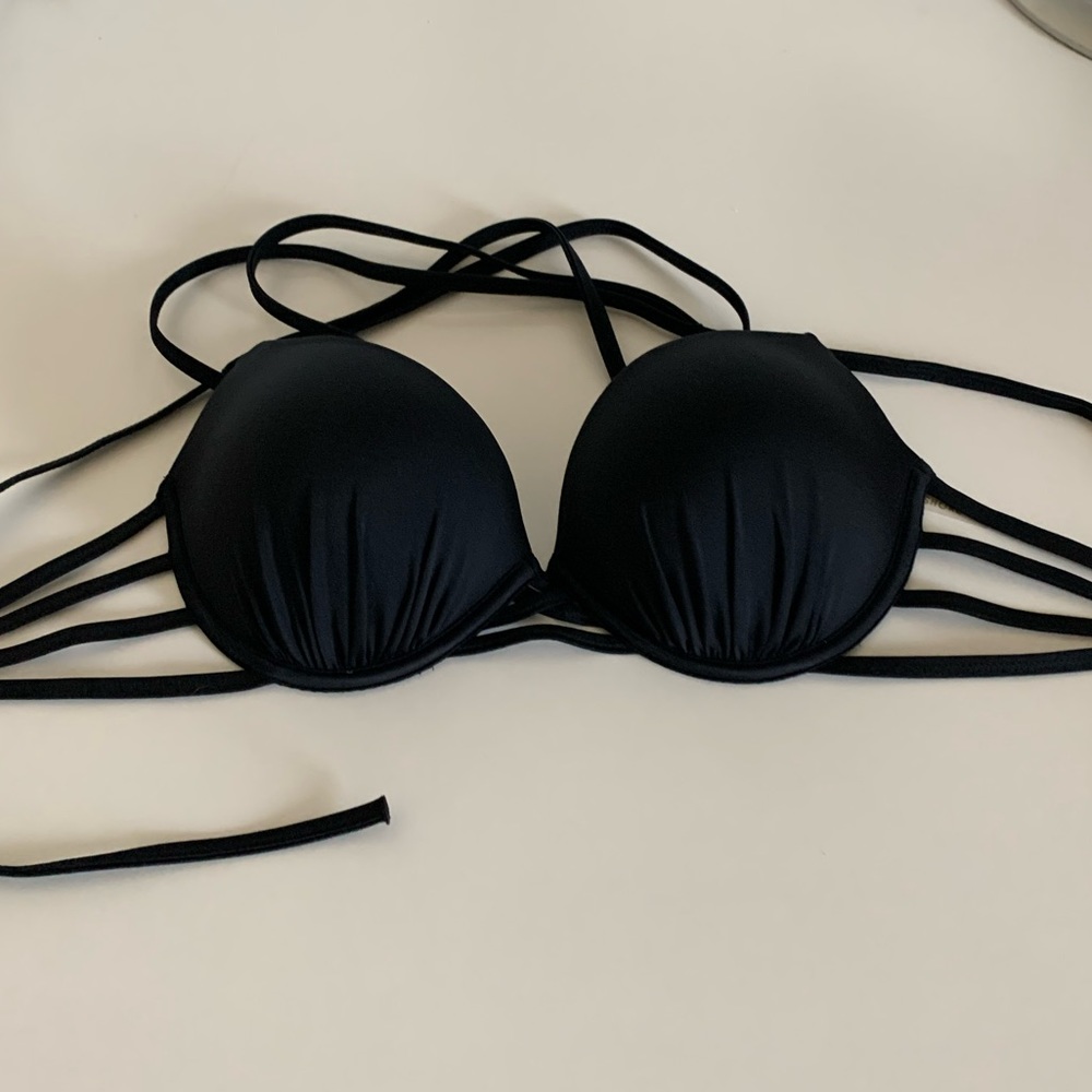 Shade and Shore push-up bikini top